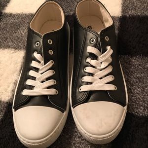 Cute Black and White Sneakers 👟